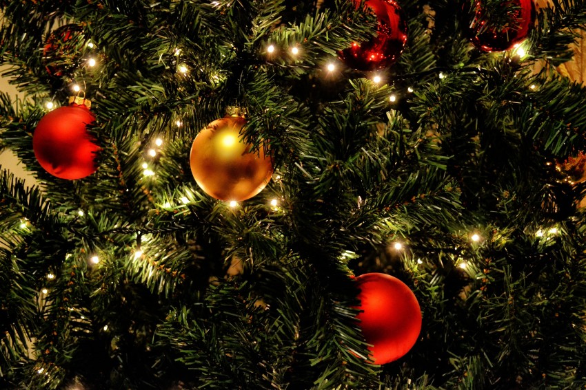 Green Christmas Tree With Red Baubles · Free Stock Photo, Christmas Decoration