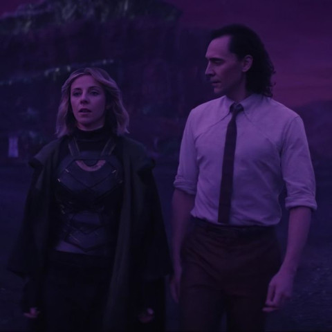 Loki and Sylvie, Tom Hiddleston and Sophia Di Martino Wallpaper
