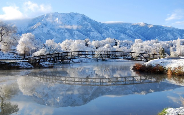 Beautiful Winter Backgrounds, Bridge, Water, Winter Wallpaper