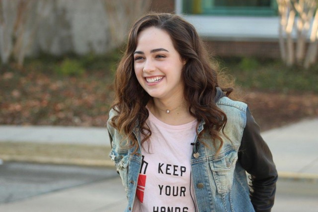 Mary Mouser HD Wallpapers, 4K Backgrounds, missmarymmouser
