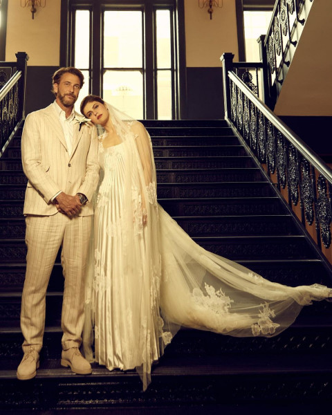 Alexandra Daddario and Andrew Form Marriage Photos
