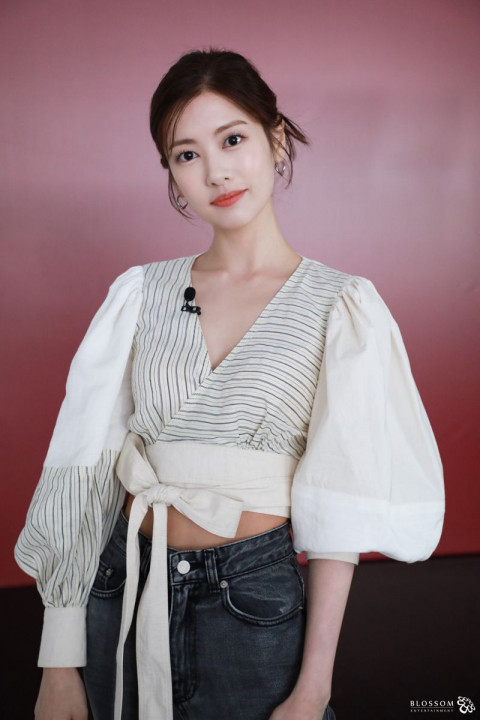 Jung So-Min, Korean actress Wallpaper